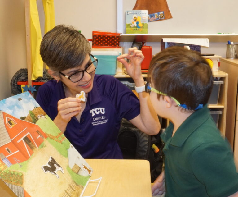 Lynita Yarbrough conducting speech therapy