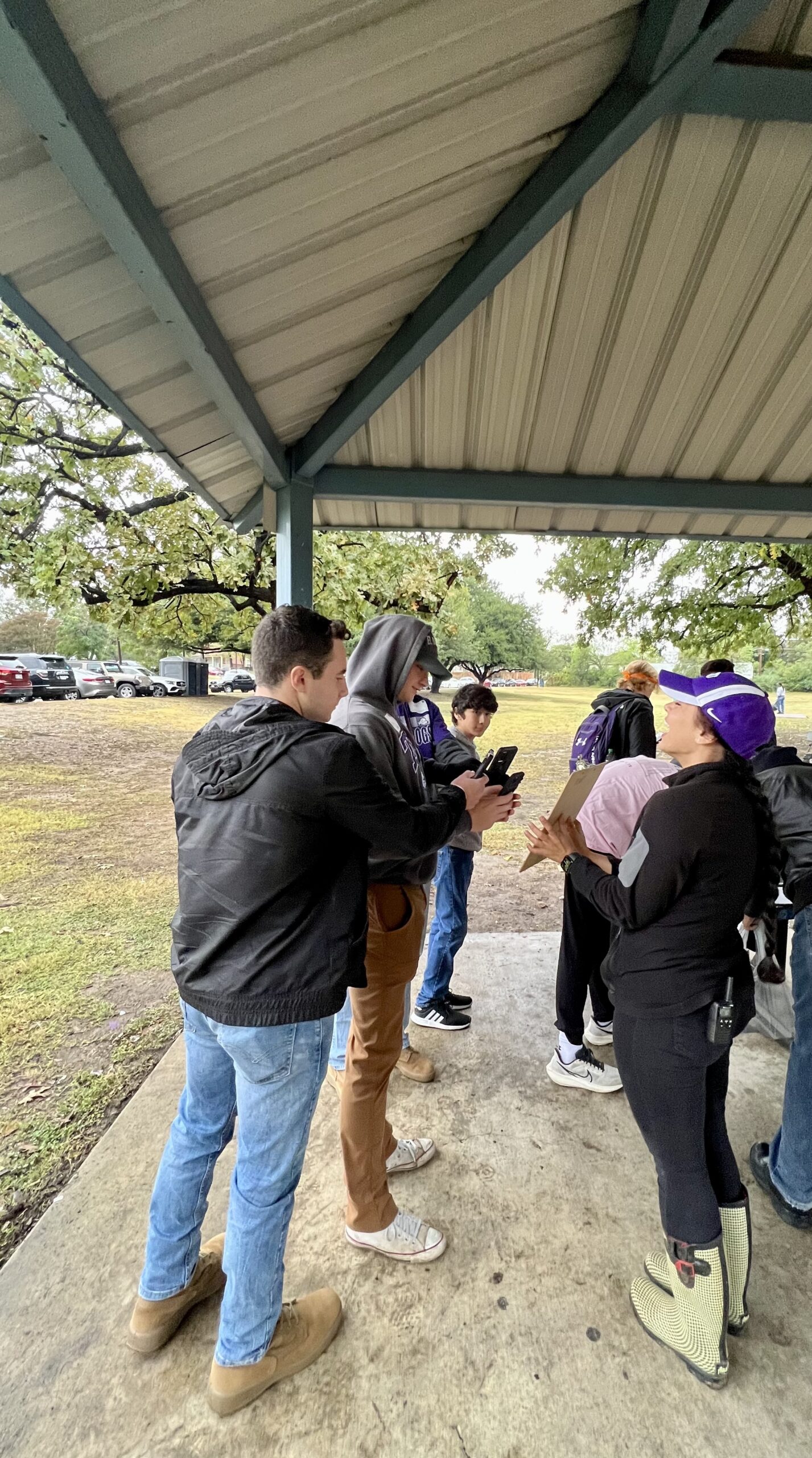 TCU students preparing to pick up trash at Glenwood Park