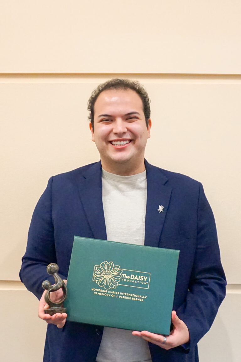 TCU Nursing senior Geo Martinez is awarded the 2023 DAISY in Training Award.